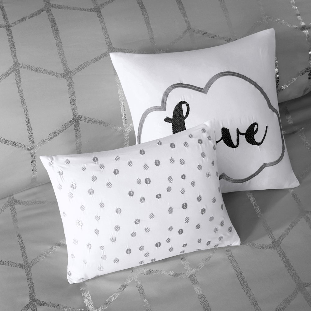 Raina 100% Polyester Brushed Microfiber Printed Comforter Set. Picture 3
