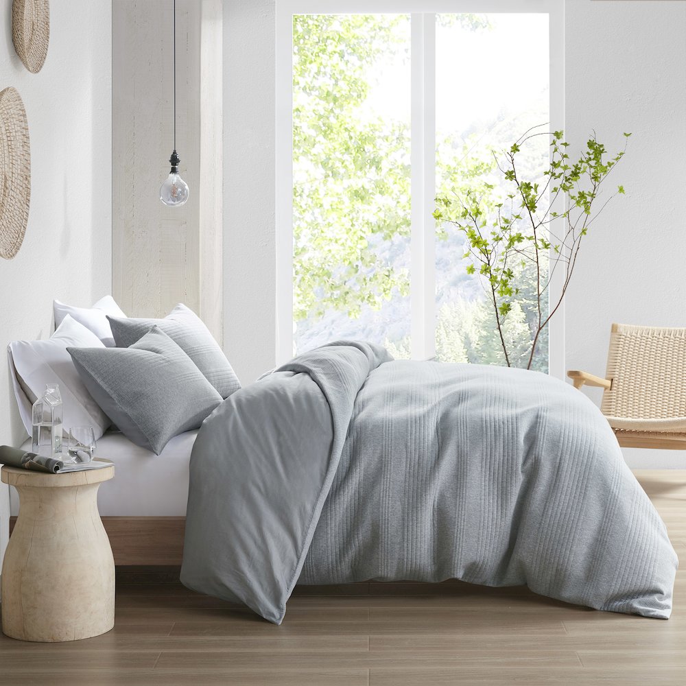 3 Piece Duvet Set. Picture 2