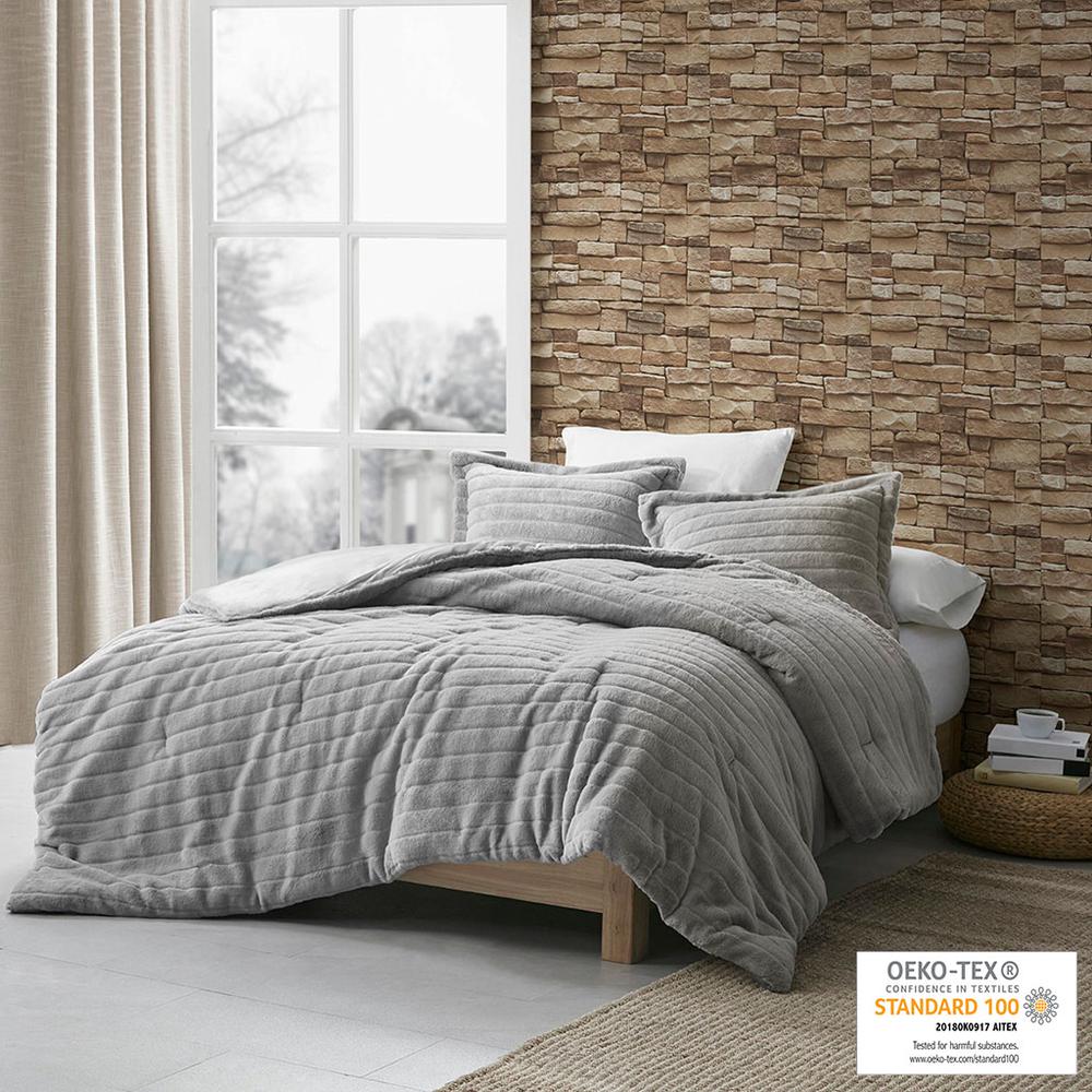 Faux Fur Comforter Set. Picture 4