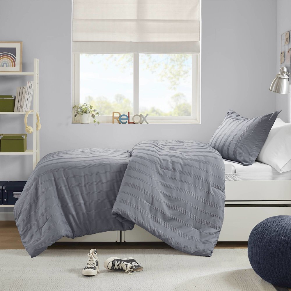 Logan Woven Striped Duvet Set, Blue/Grey color. Picture 2