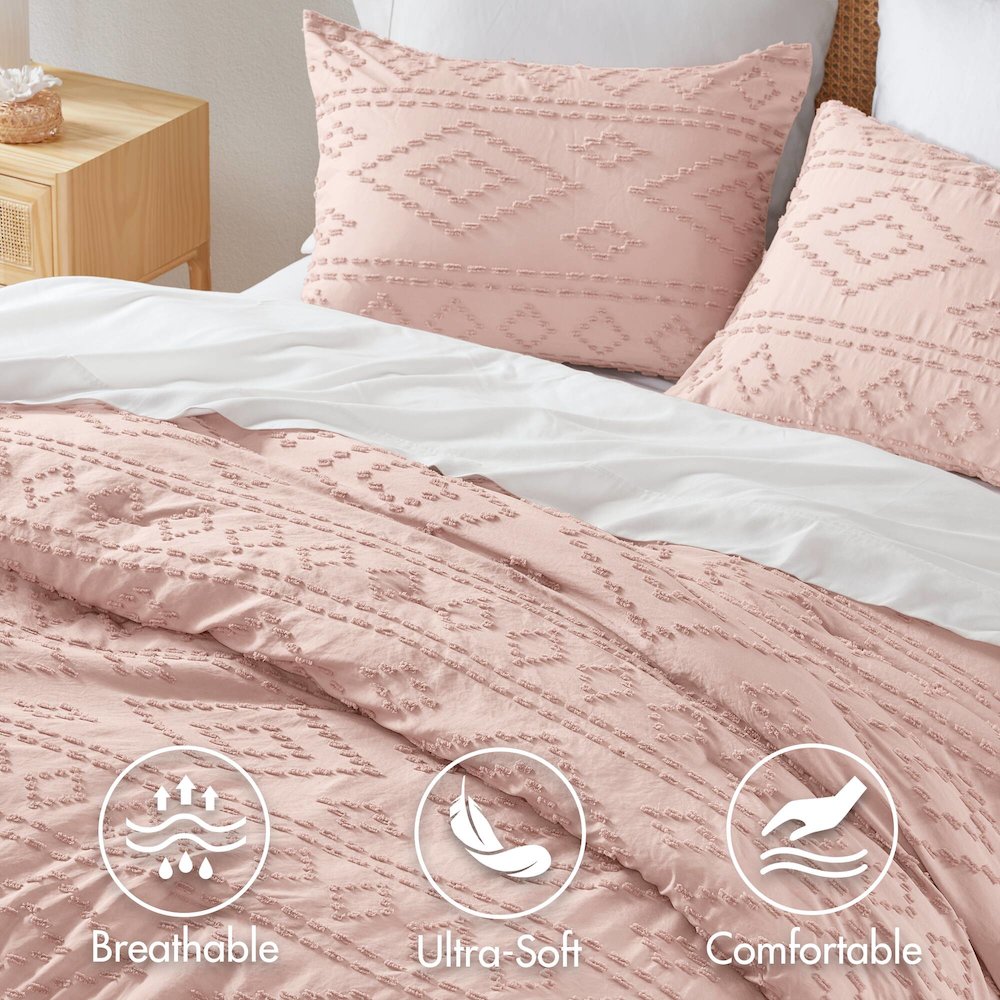 Gigi Comforter Mini Set, Pink color. Picture 5