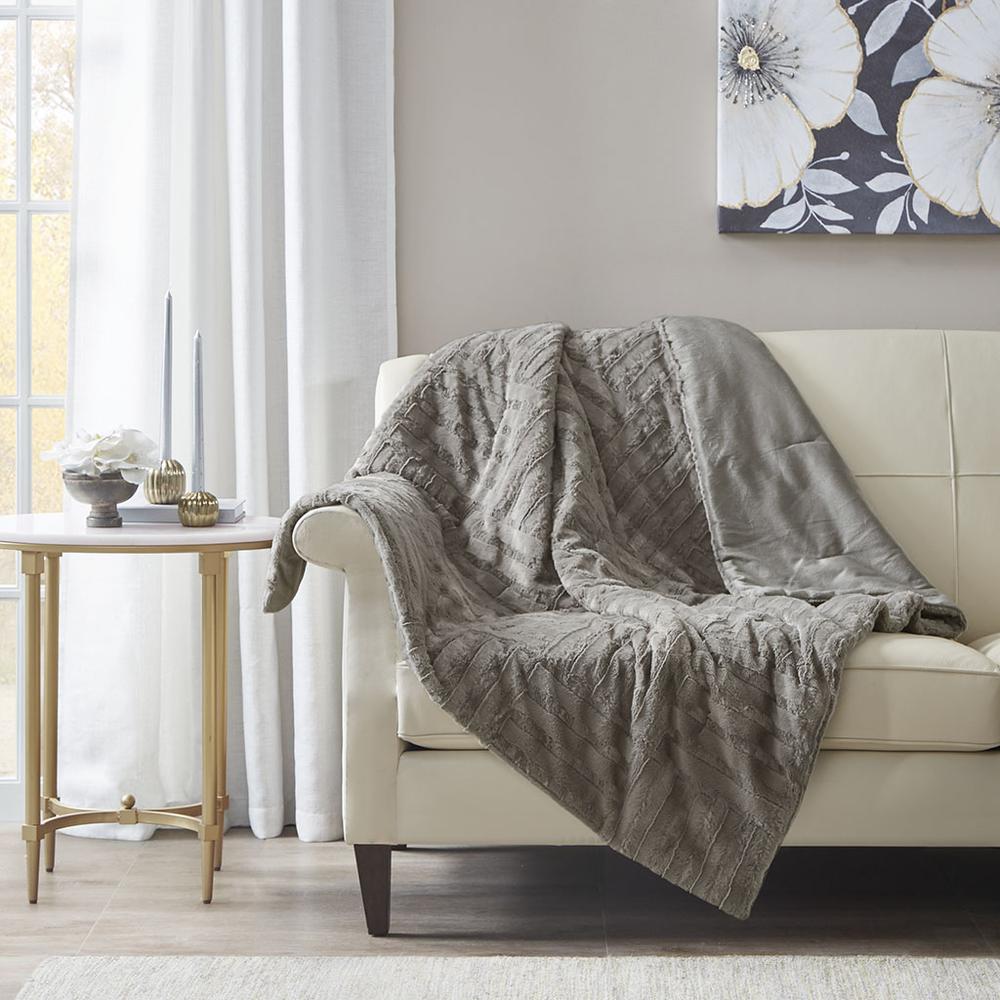 Ultra Plush Down Alternative Throw. Picture 3