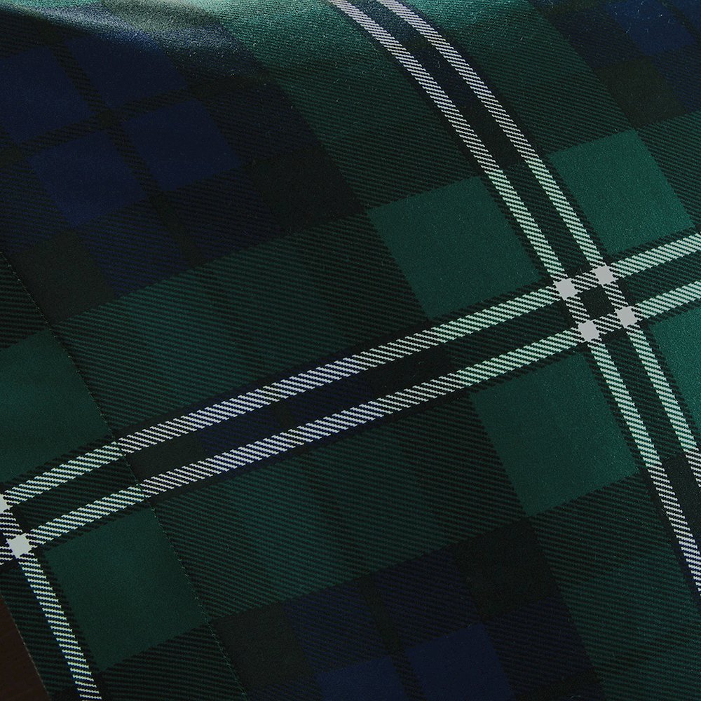 Comforter Set. Picture 3