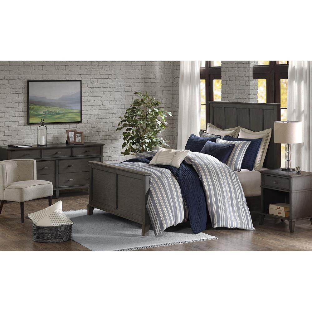Farmhouse Comforter Set, Blue color. Picture 2