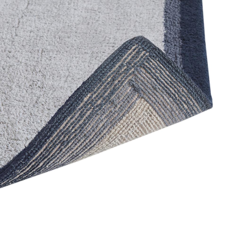 Cotton Tufted Bath Rug. Picture 5