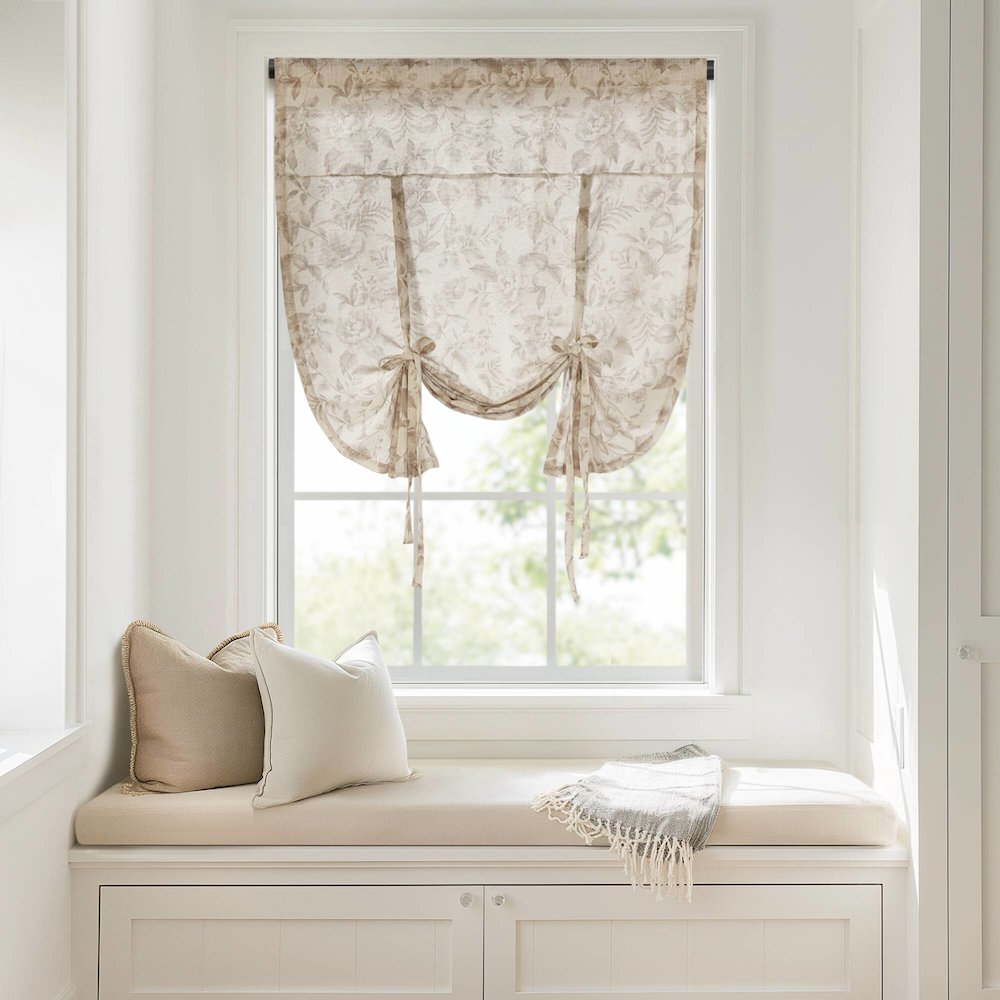 Lana Floral Window Panel. Picture 5