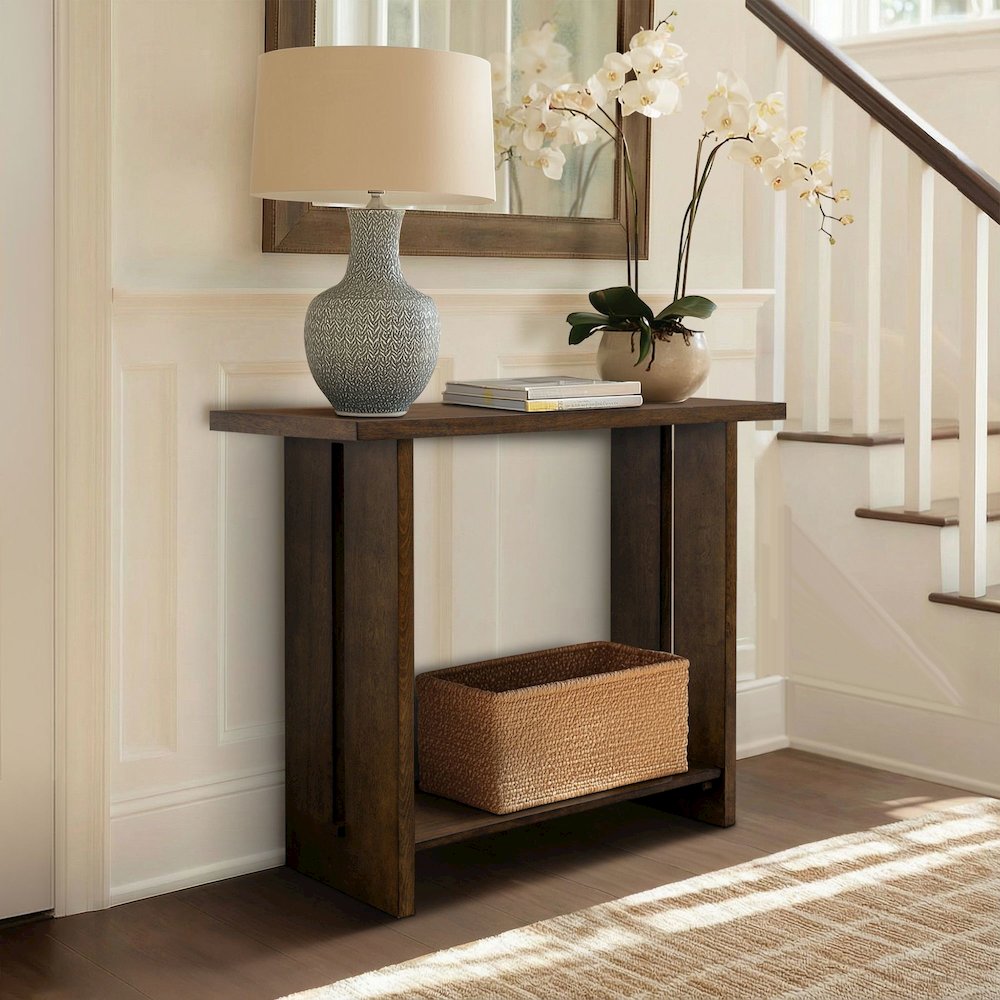 Shiloh Console Table. Picture 1