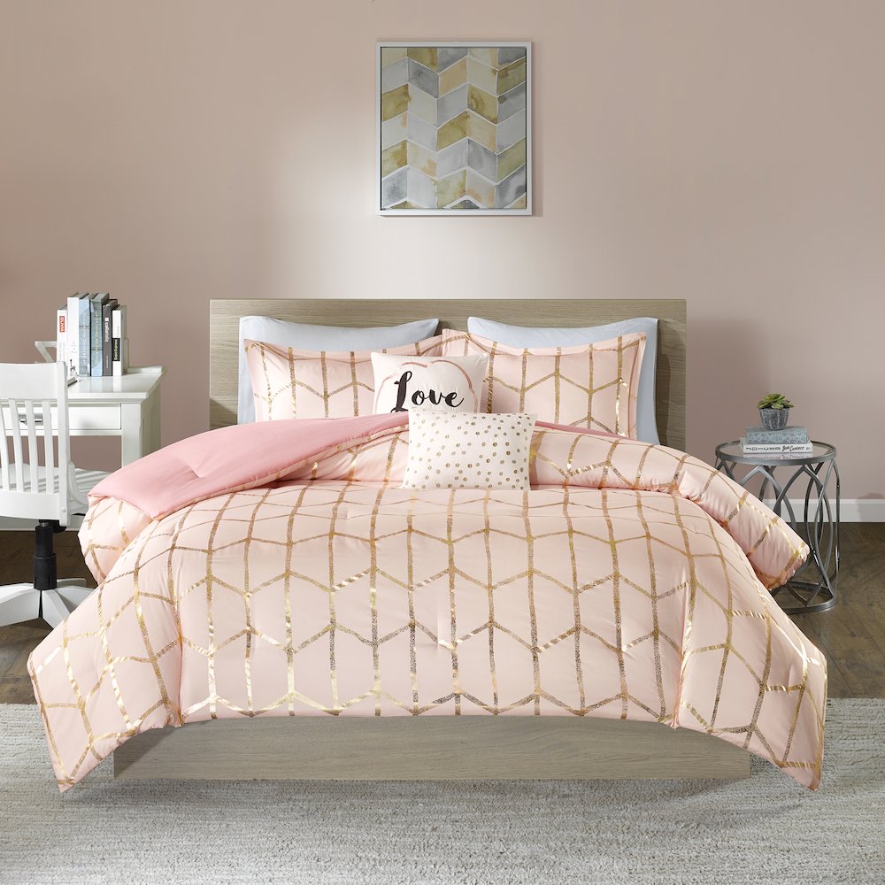 Raina 100% Polyester Brushed Microfiber Printed Comforter Set. Picture 1