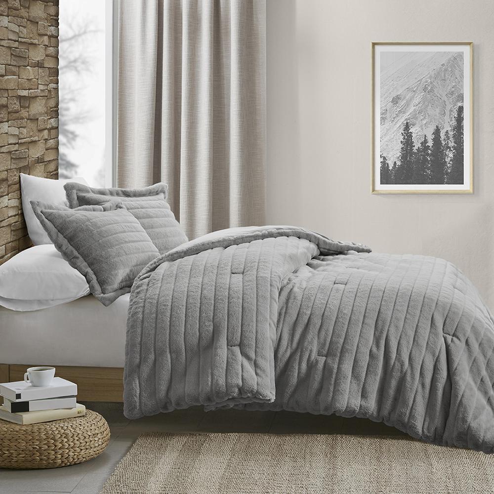 Faux Fur Comforter Set. Picture 3