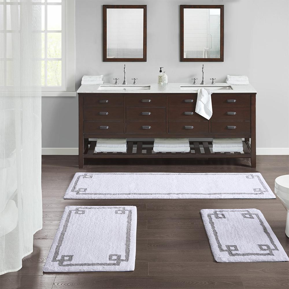 Cotton Tufted Bath Rug 20x30. Picture 4