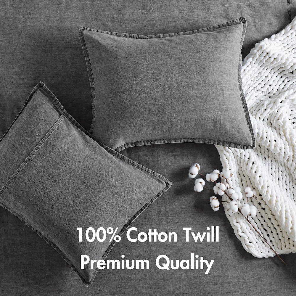 Hudson Twill Washed Comforter Set, Grey color. Picture 4