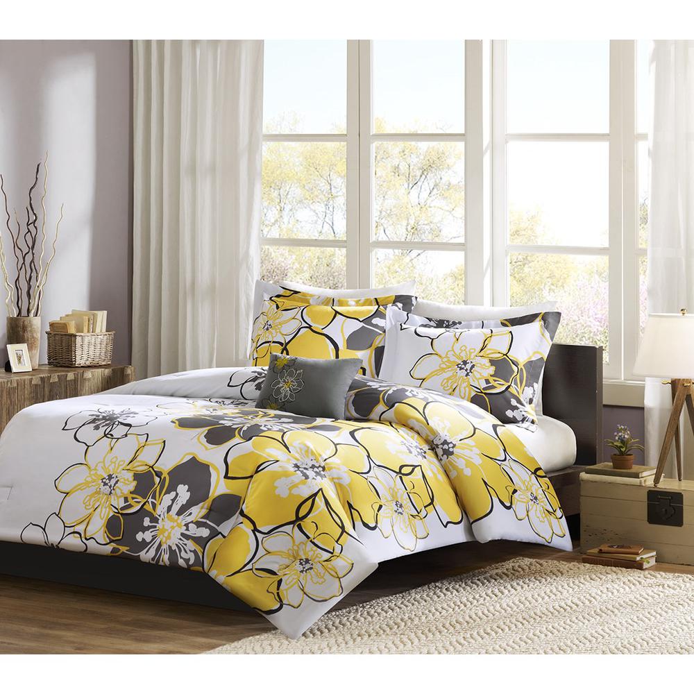 Floral Comforter Set. Picture 1