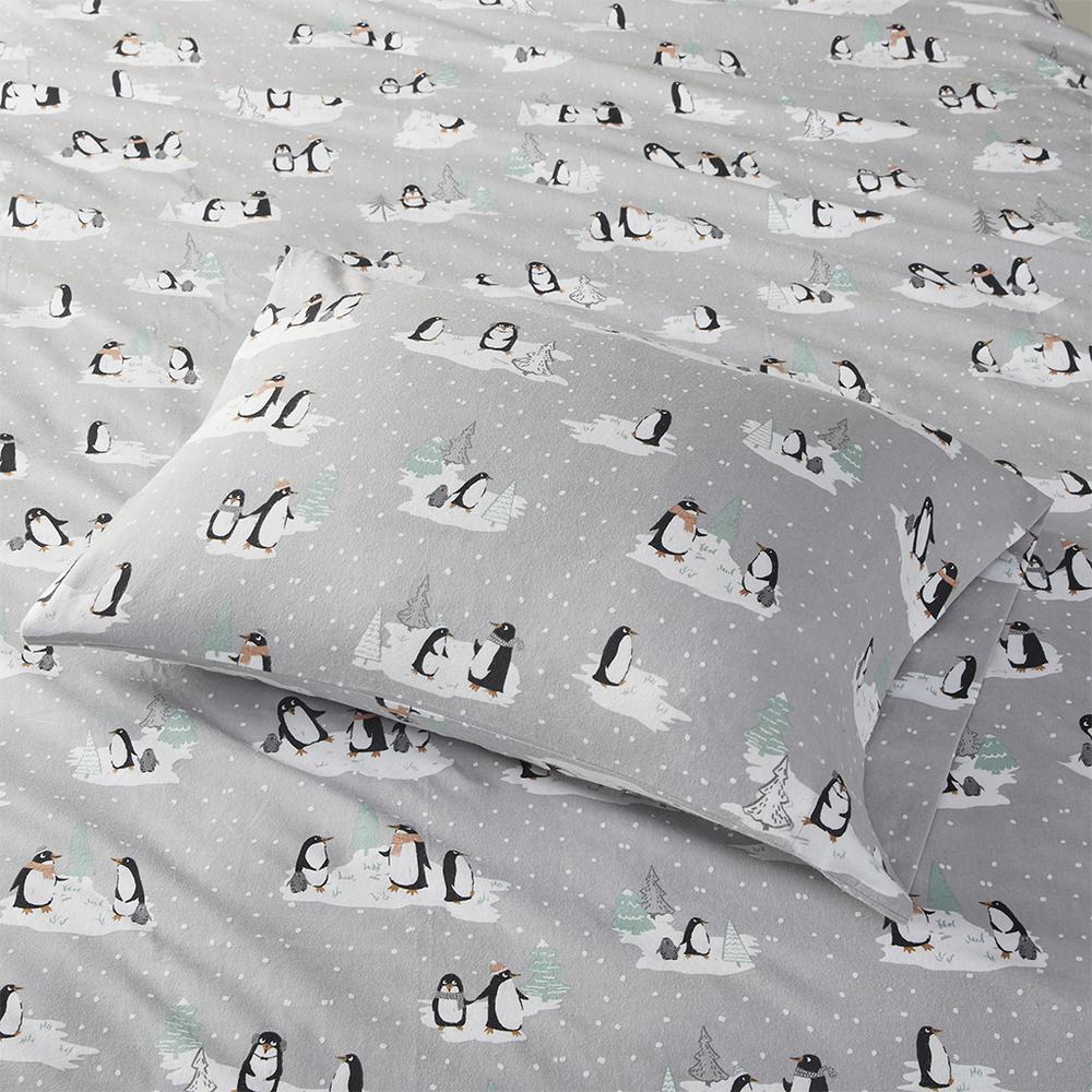 Cozy Flannel Printed Sheet Set, Grey Penguins color. Picture 5