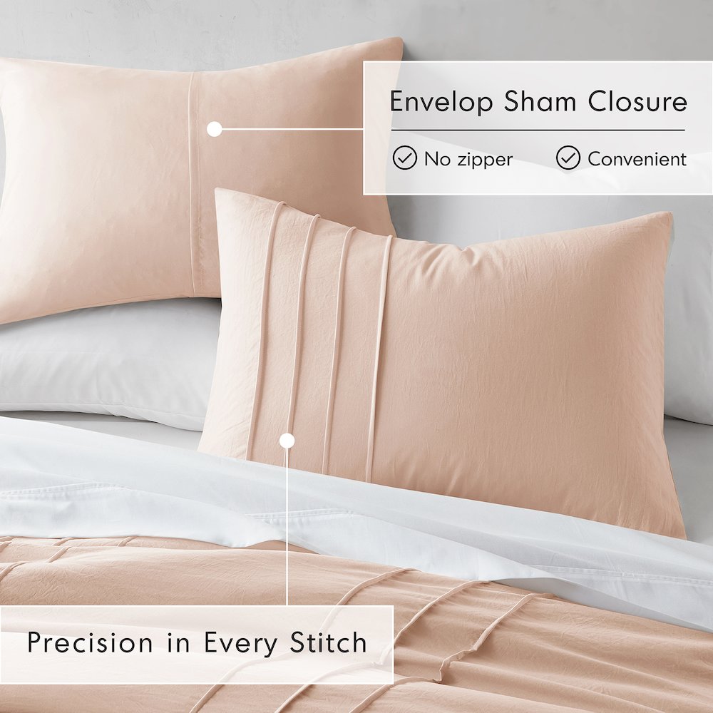 Porter Soft Washed Pleated Duvet Cover Set, Blush color. Picture 4
