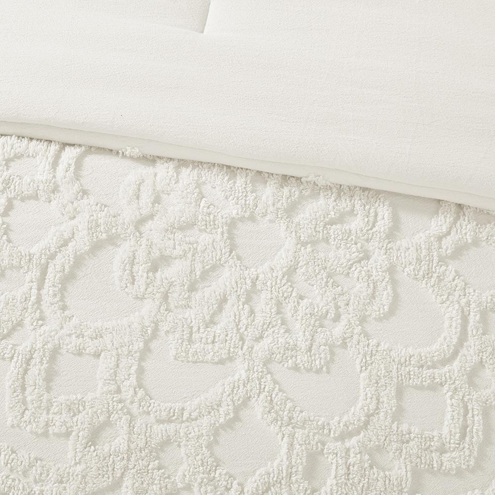 Laetitia Tufted Medallion Comforter Set, Belen Kox. Picture 3