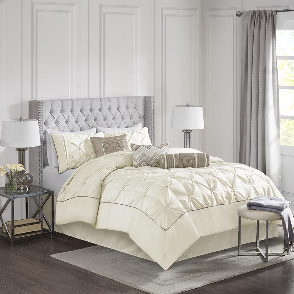 Laurel 7 Piece Tufted Comforter Set, Ivory color. Picture 4