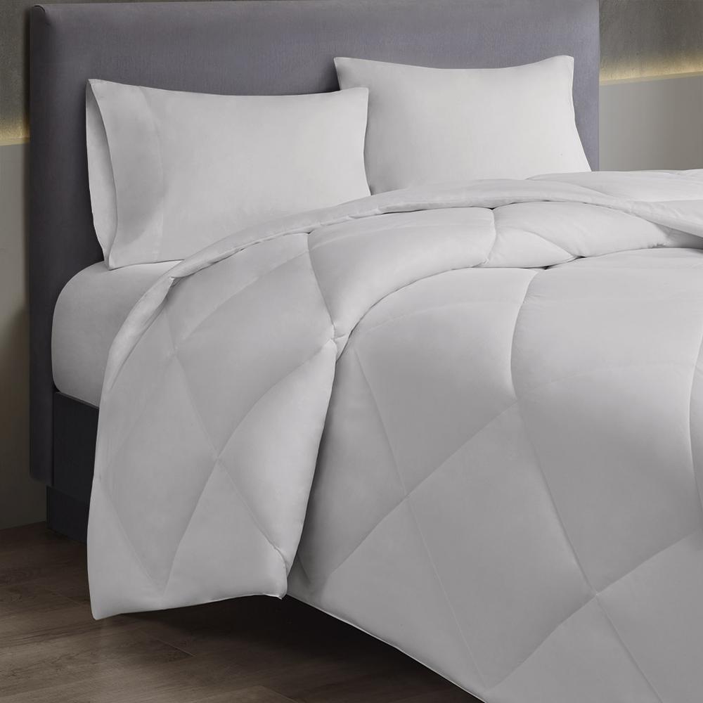 Oversized Down Alt Comforter with HeiQ Smart Temp Treatment. Picture 4