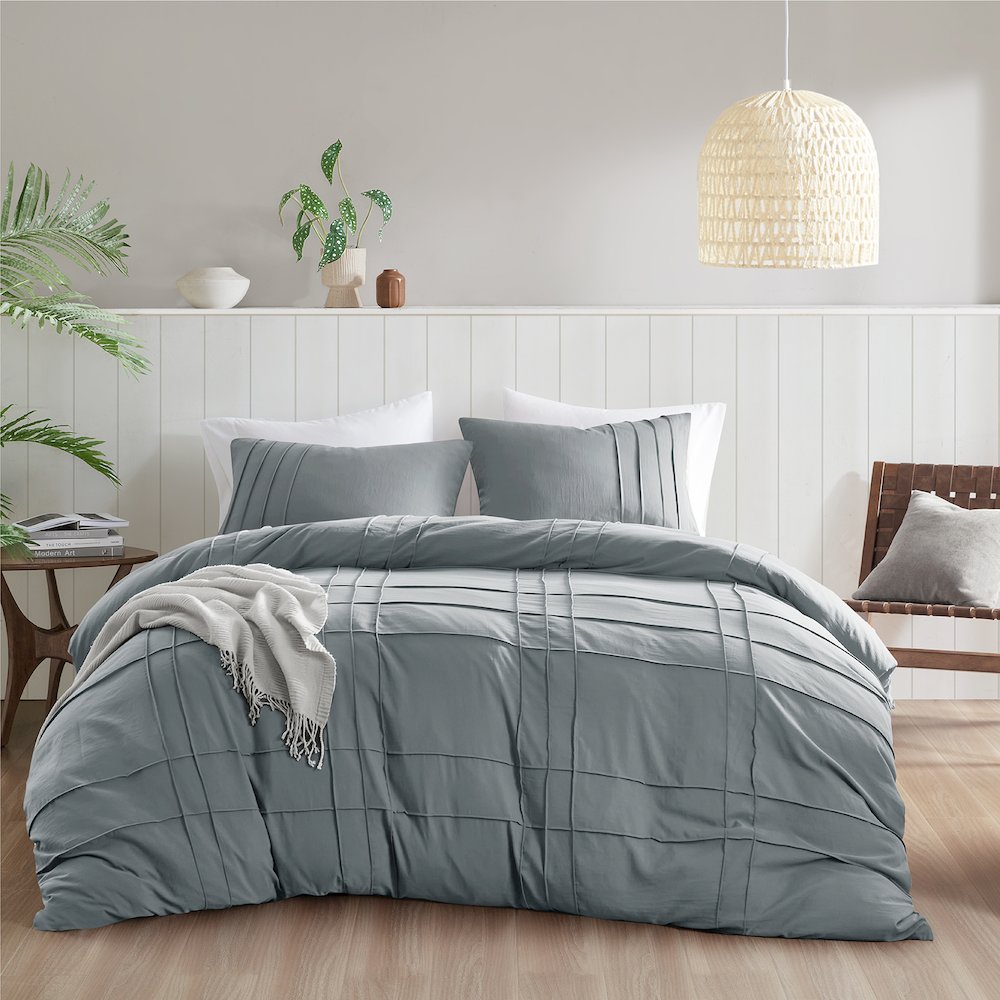 Porter Soft Washed Pleated Duvet Cover Set, Blue/Grey color. Picture 1