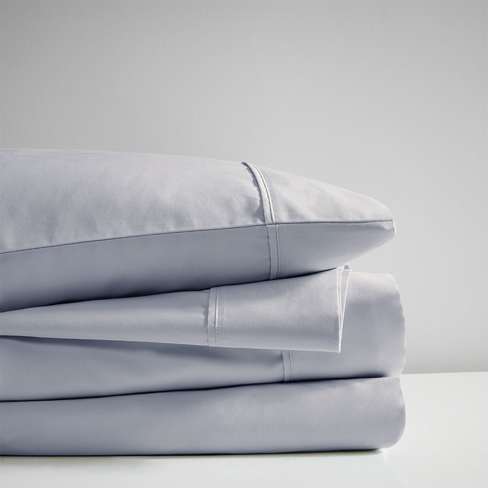 600 Thread Count Cooling Cotton Blend 4 PC Sheet Set, Blue color. Picture 5