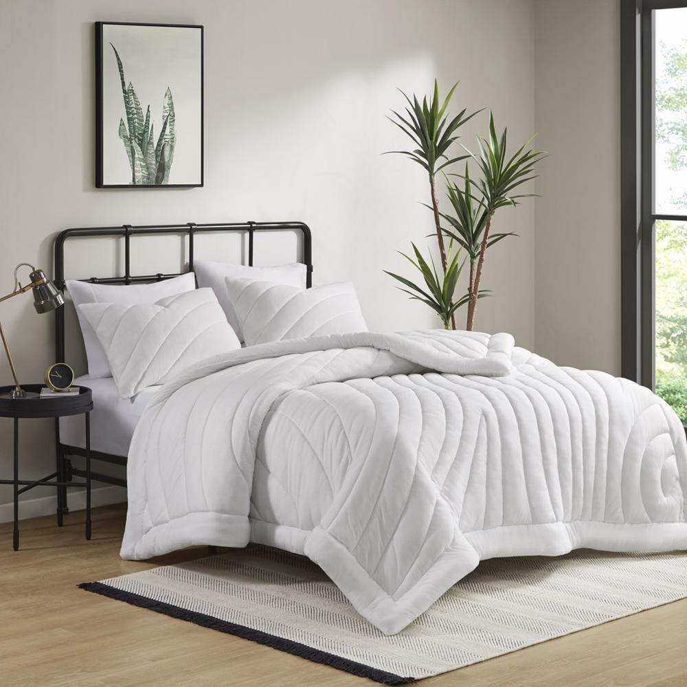Poly Jersey Puffy Comforter Set. Picture 5