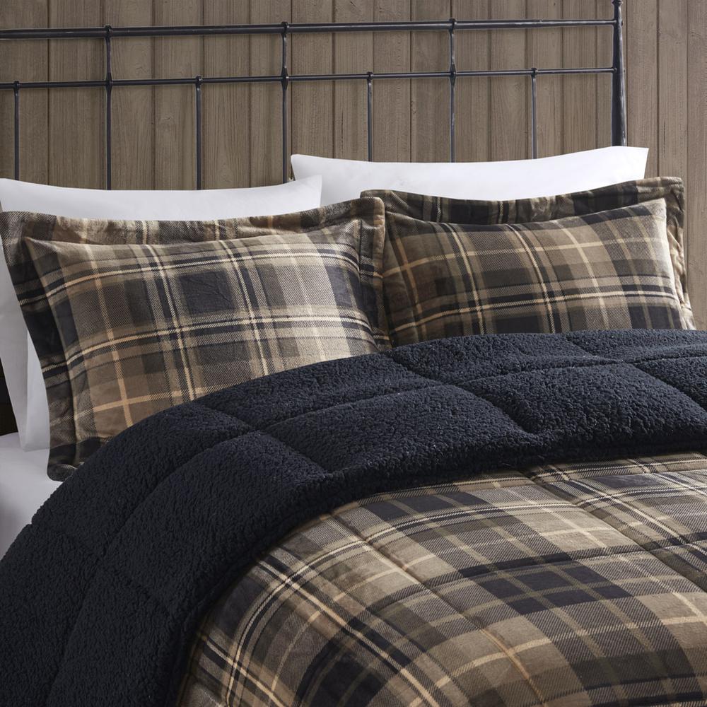 Plush to Sherpa Down Alternative Comforter Set. Picture 5