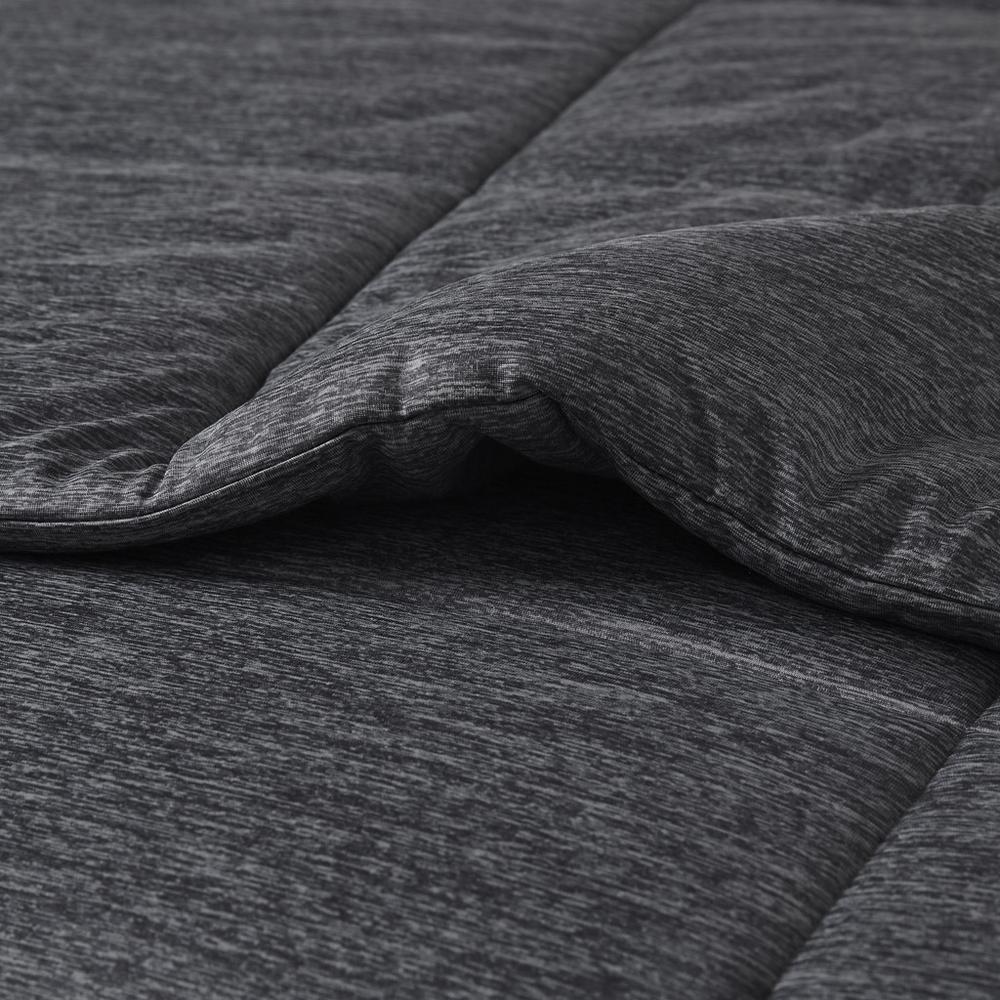 Oversized Down Alternative Comforter. Picture 5
