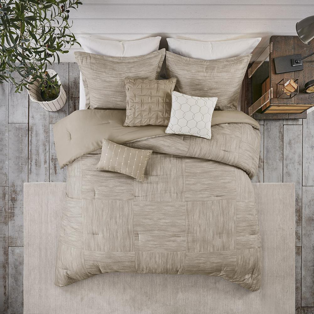 7 Piece Printed Seersucker Comforter Set. Picture 1