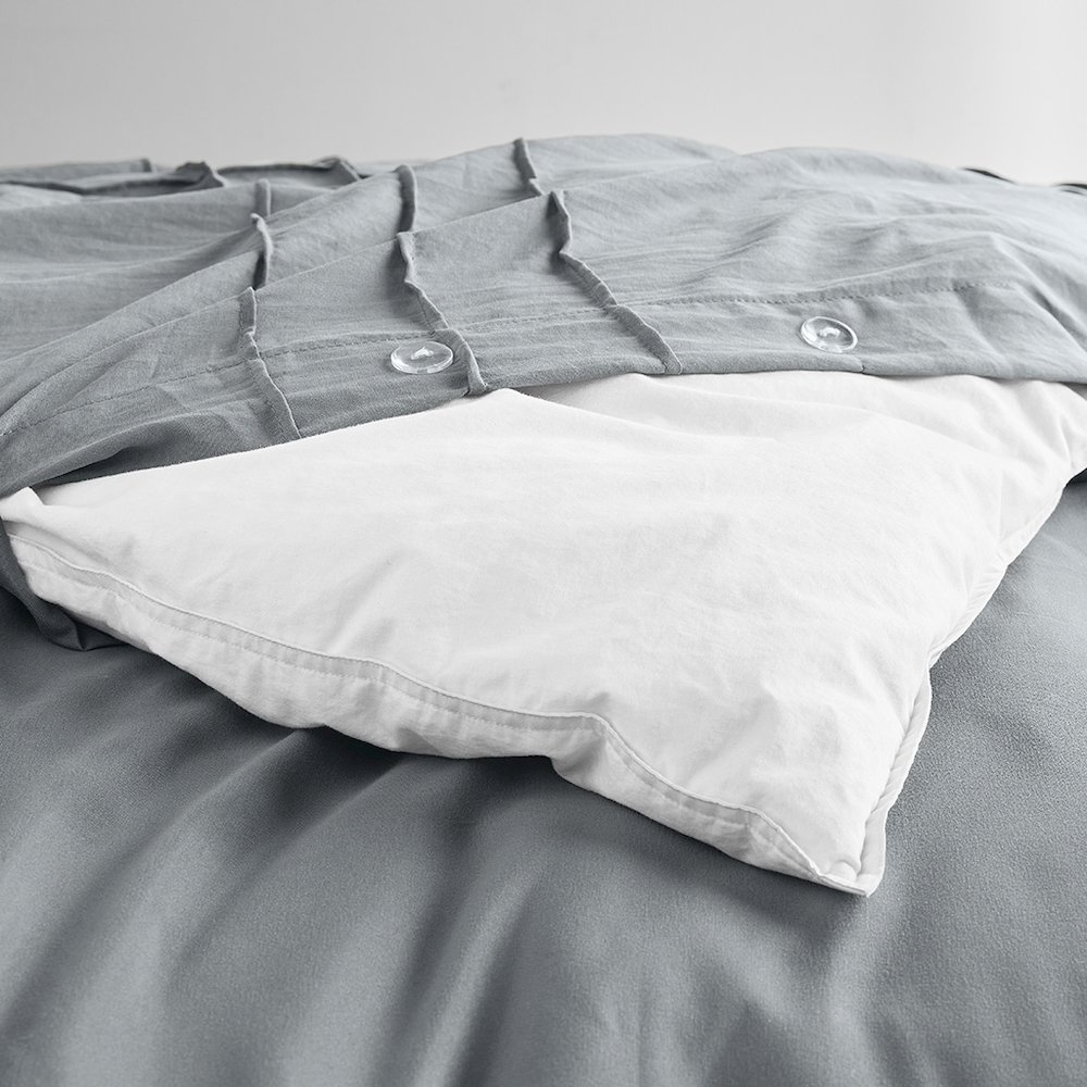 Porter Soft Washed Pleated Duvet Cover Set, Blue/Grey color. Picture 5