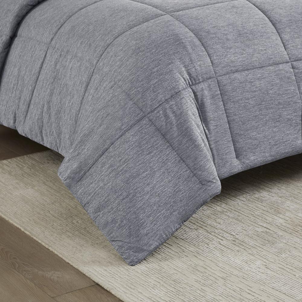 Oversized Down Alternative Comforter. Picture 2