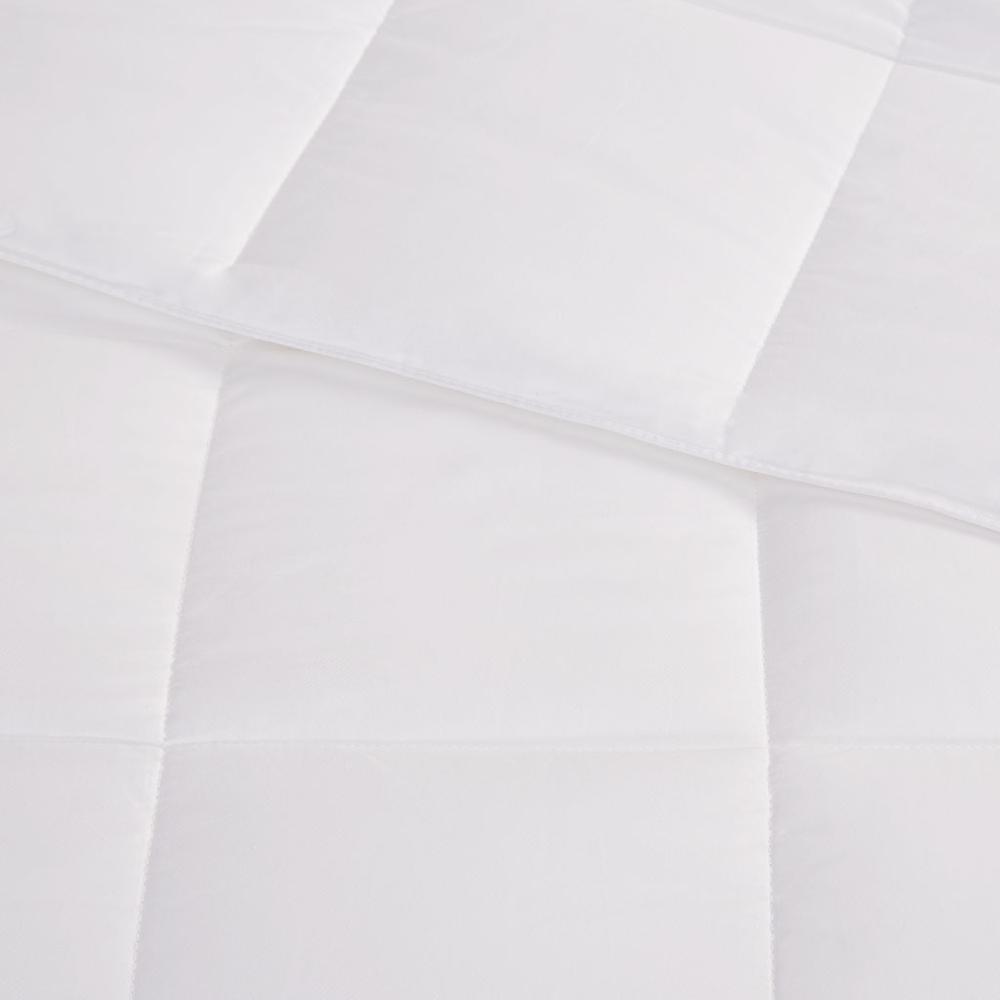 Cotton Down Alternative Featherless Comforter. Picture 2