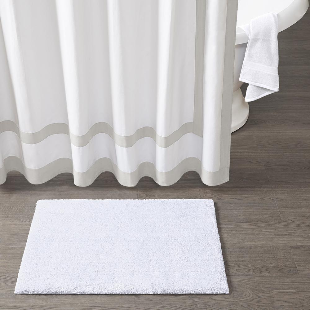 Bath Rug. Picture 2