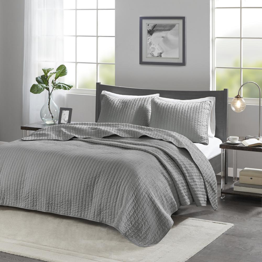Keaton 3 Piece Quilt Set, Grey color. Picture 4