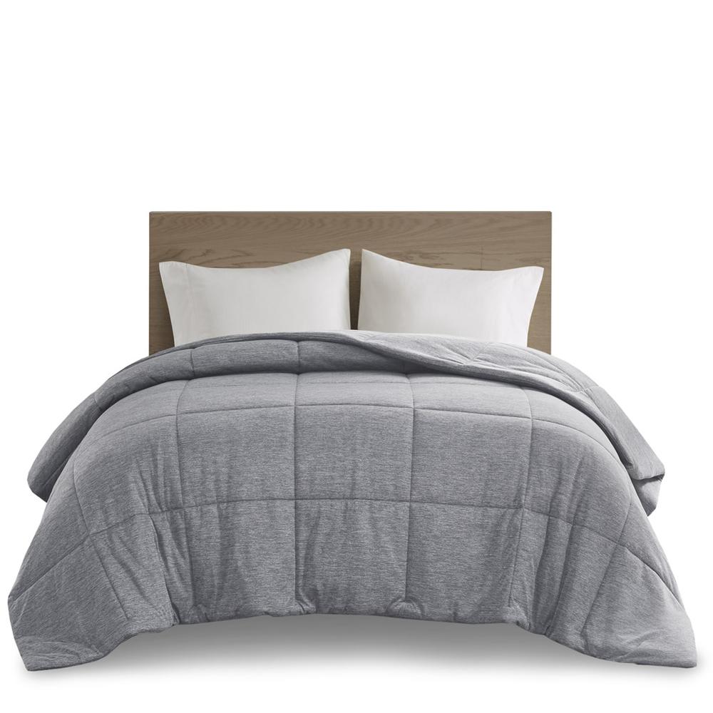 Oversized Down Alternative Comforter. Picture 1