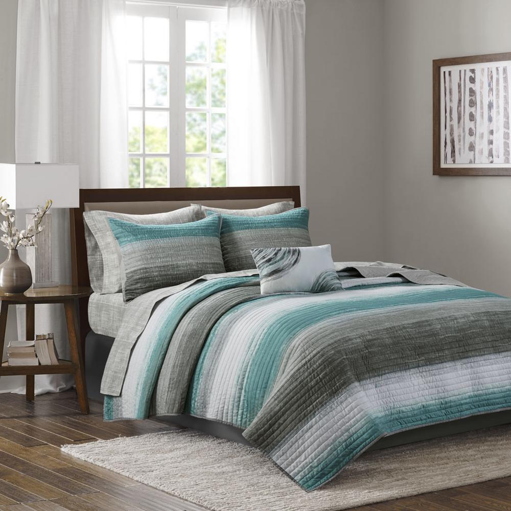 Saben 6 Piece Quilt Set with Cotton Bed Sheets, Aqua color. Picture 3