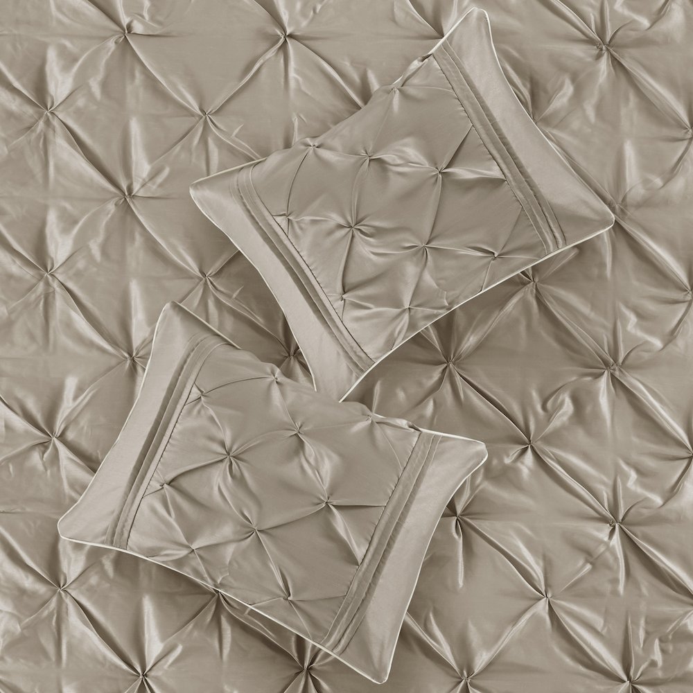 Laurel 100% Polyester Pieced Pleated 7pcs Tufted Comforter Set. Picture 3