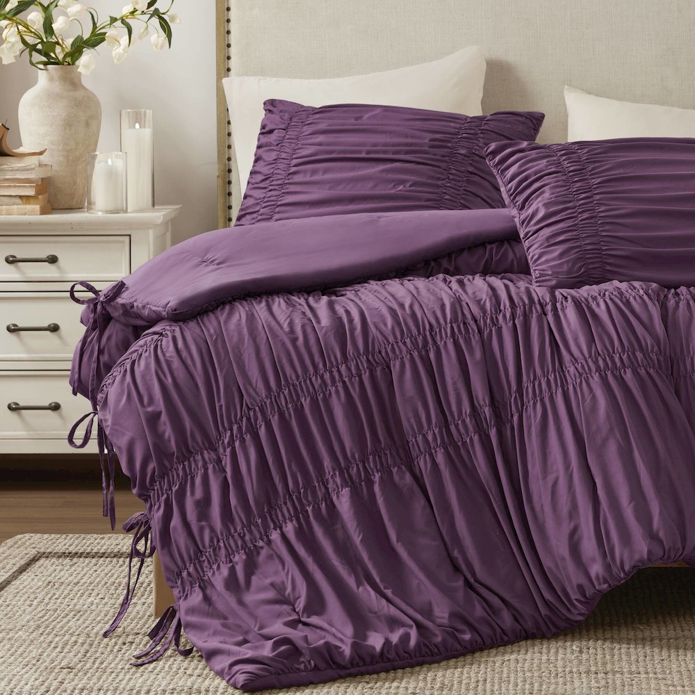 Mia Comforter Set, Purple color. Picture 4