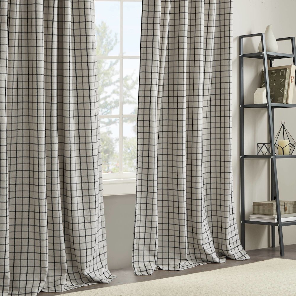 Plaid Rod Pocket and Back Tab Curtain Panel with Fleece Lining. Picture 2