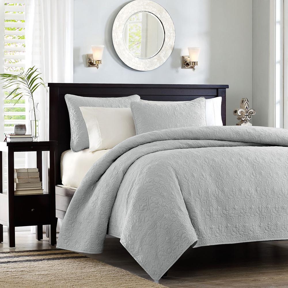 Quebec 3 Piece Reversible Quilt Set, Grey color. Picture 4
