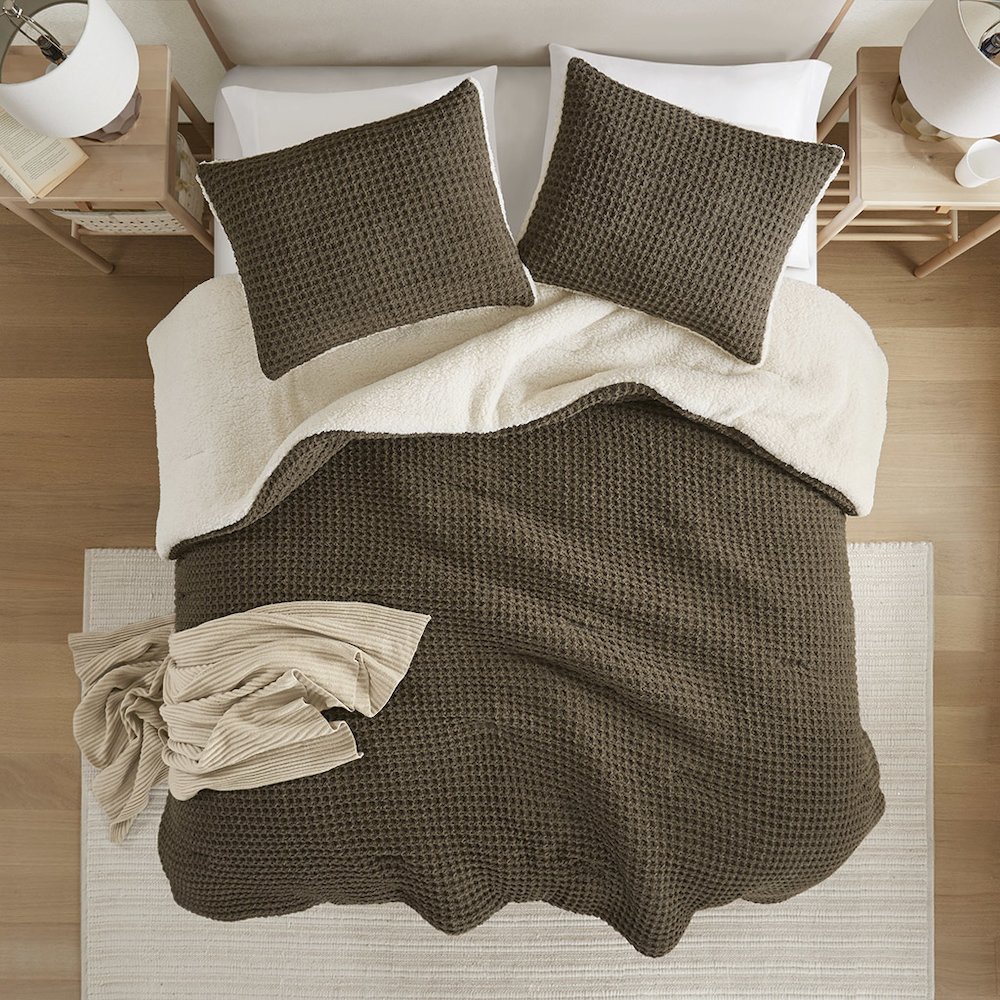 Riordan Waffle Knit Chenille Comforter Set in Brown Color. Picture 5