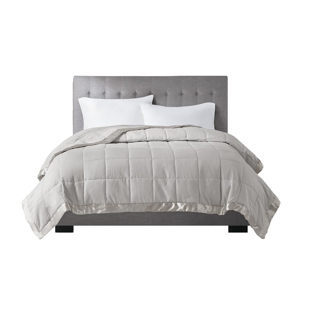 Lightweight Down Alternative Blanket with Satin Trim. Picture 3
