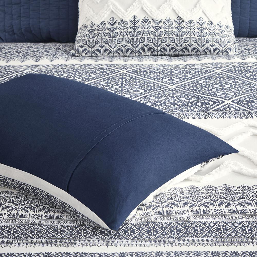 Navy Botanic Farmhouse Comforter Set, Belen Kox. Picture 5