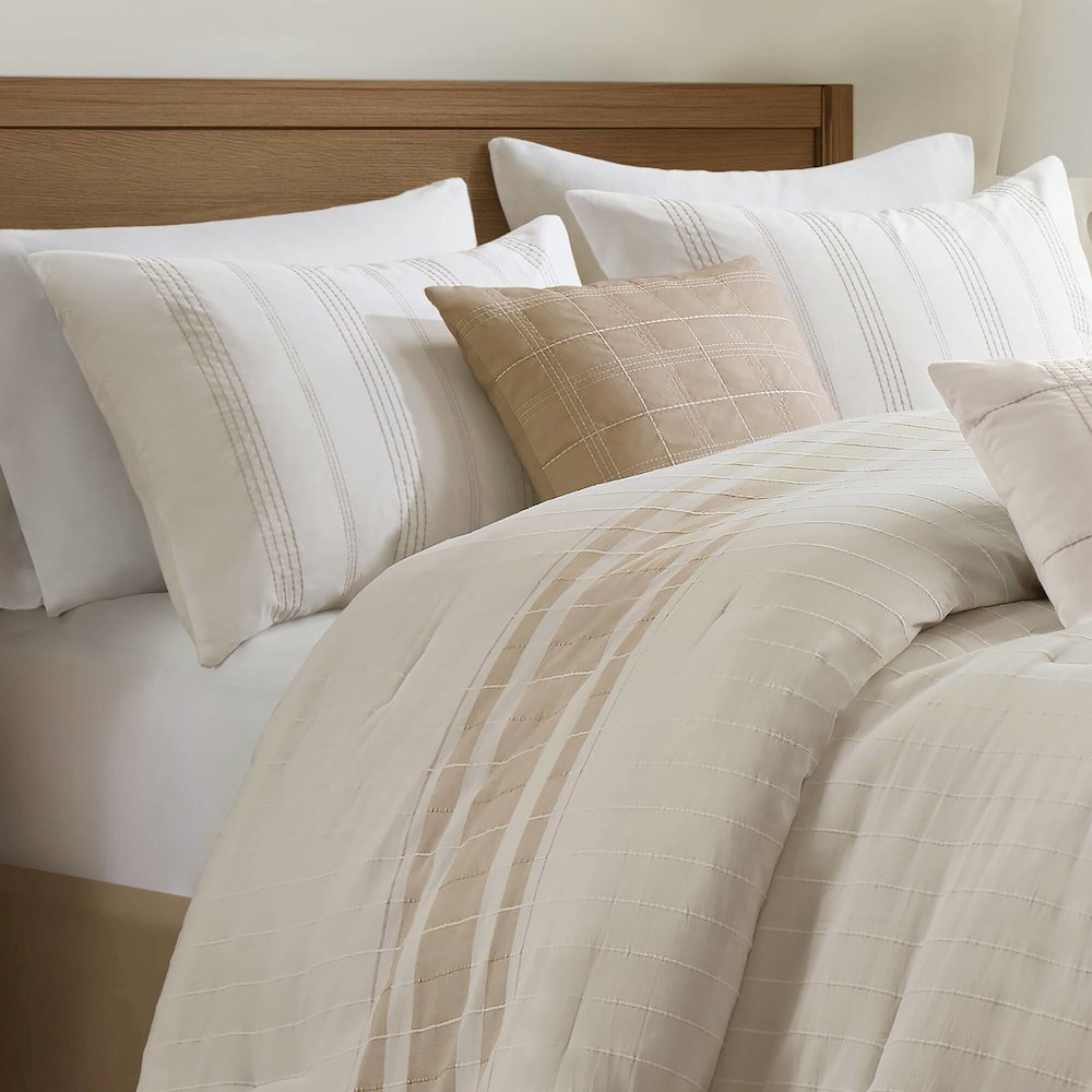 Morgan 6 Piece Cotton Jacquard Oversized Comforter Set. Picture 5