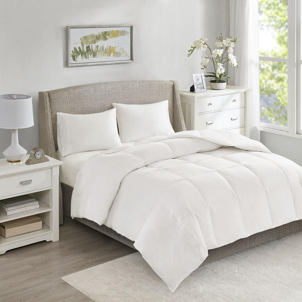 Oversized 100% Cotton Down Comforter. Picture 4