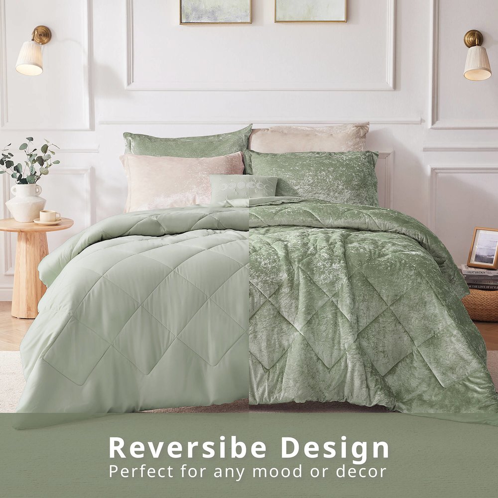 Felicia Velvet Comforter Set with Throw Pillow in Green Color. Picture 2