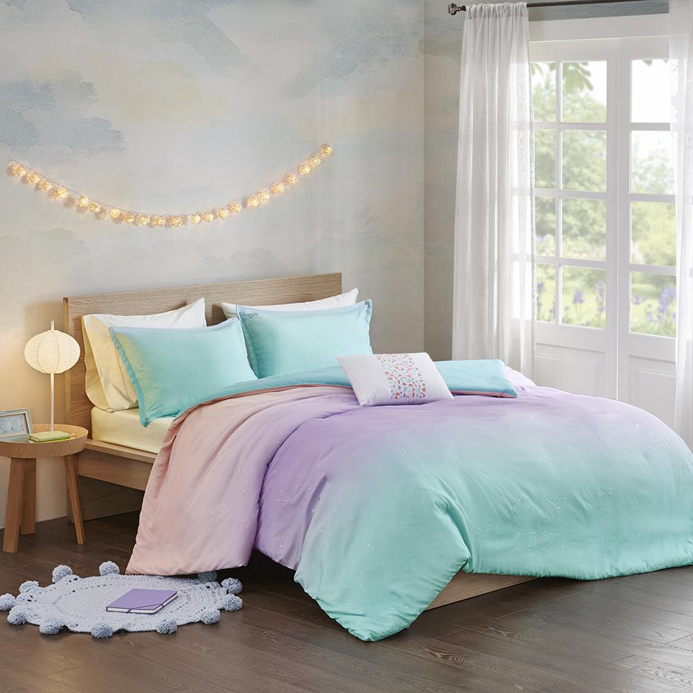 Metallic Glitter Printed Reversible Duvet Cover Set. Picture 4