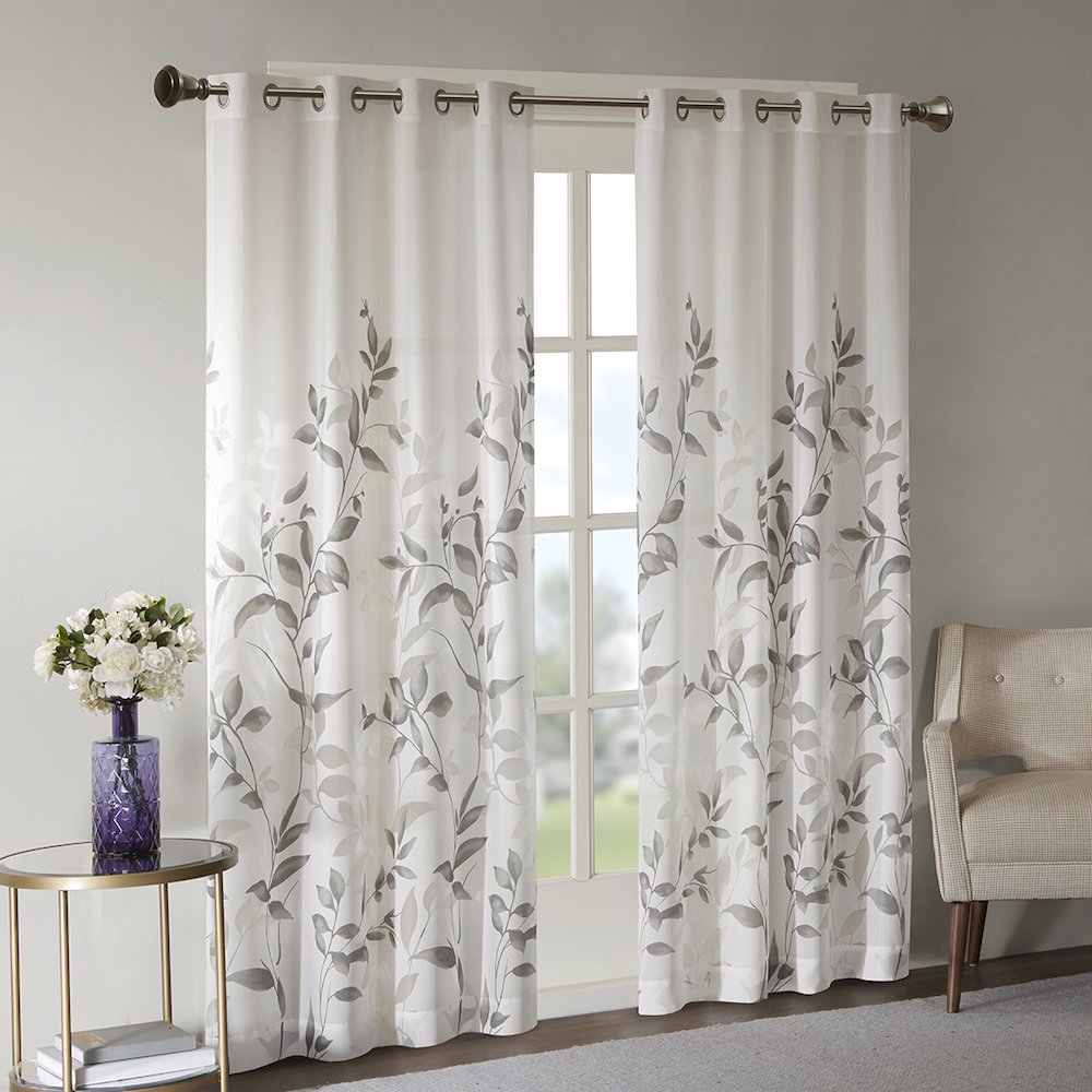 Burnout Printed Curtain Panel. Picture 3