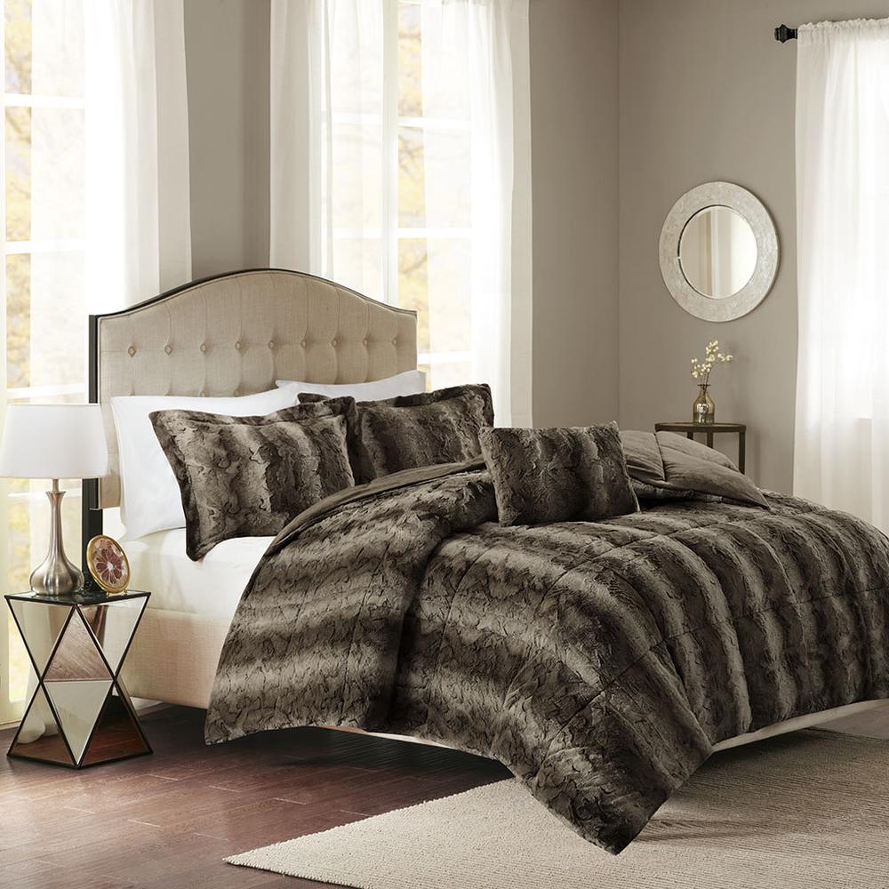 4PC Faux Fur Comforter Set. Picture 4