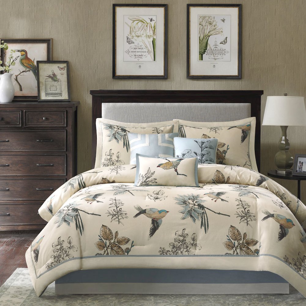 7 Piece Comforter Set. Picture 2