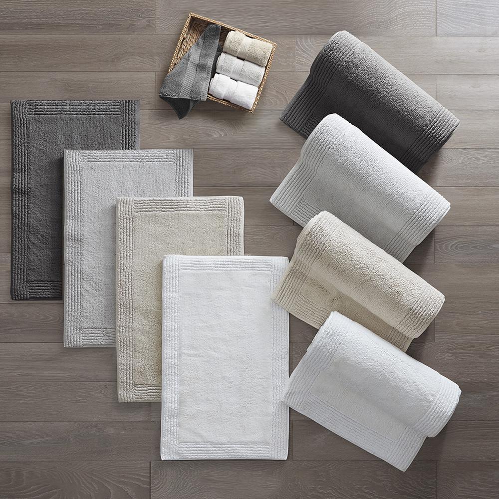 100% Cotton Tufted 3000 GSM Reversible Bath Rug. Picture 4