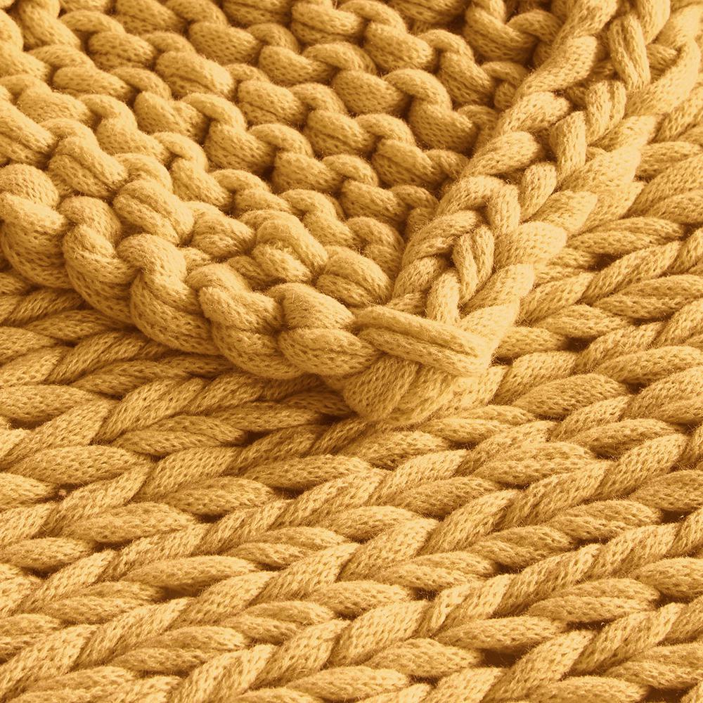 Handmade Throw. Picture 2